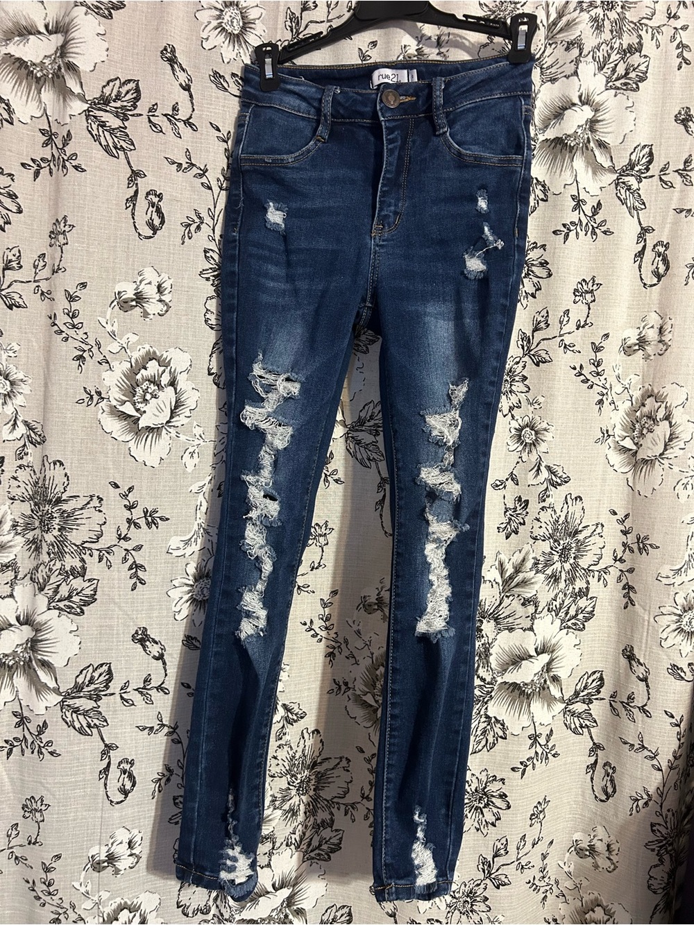 Rue21 Distressed Dark Blue Skinny Jeans